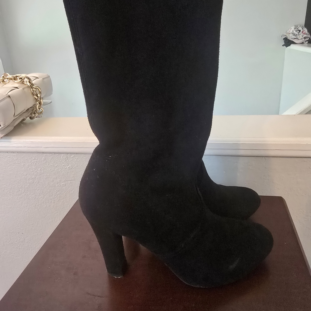 Elegant Black Women's Boots